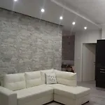 Be Bright Leoncino * Verona