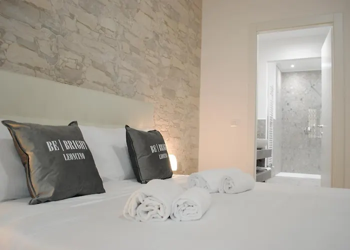 Be Bright Leoncino דירה