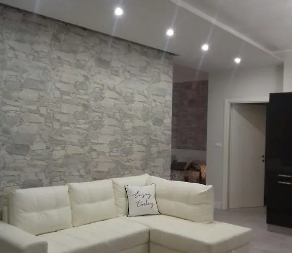 Be Bright Leoncino * ורונה